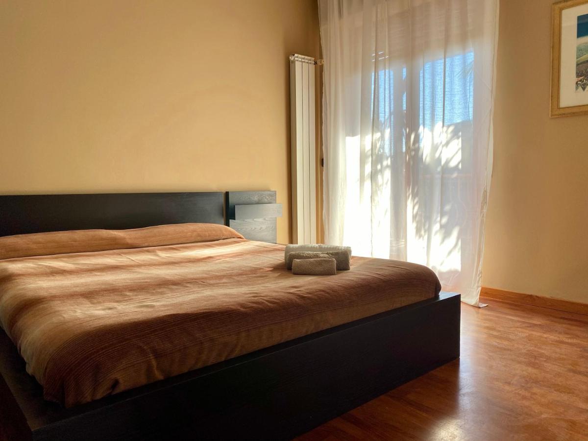 Casa Vacanze Eden Aci Castello Ngoại thất bức ảnh